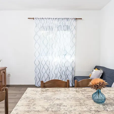 Vesela-3 By Interhome