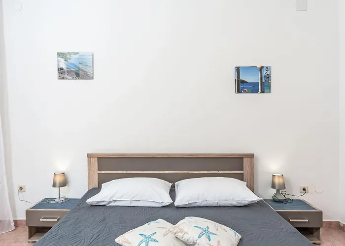 Apartamento Vesela-3 By Interhome Vir