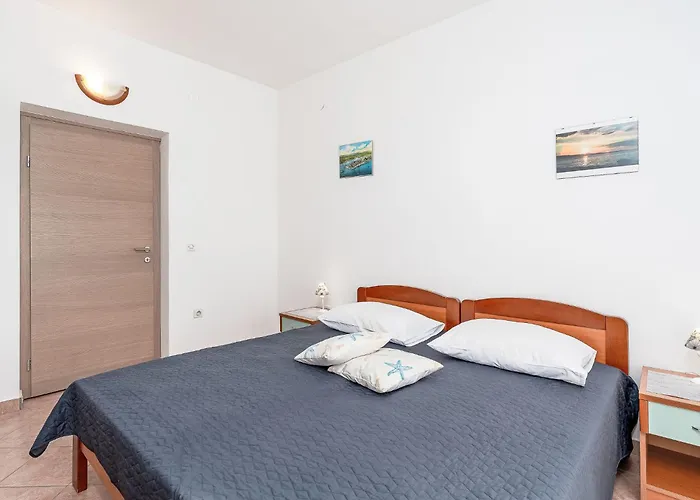 Vesela-3 By Interhome