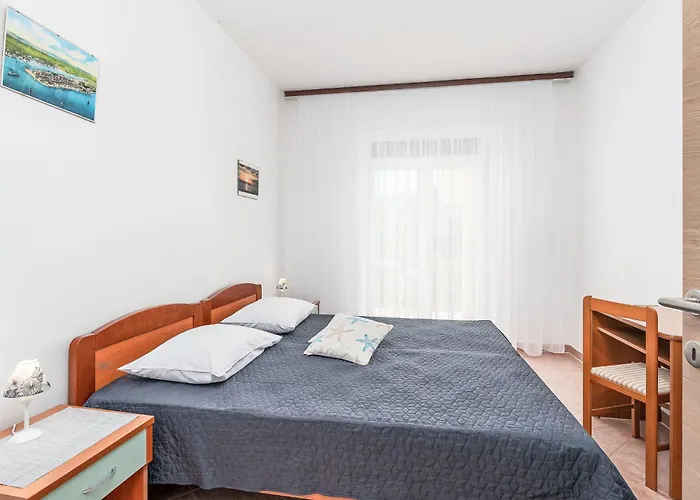 Appartement Vesela-3 By Interhome